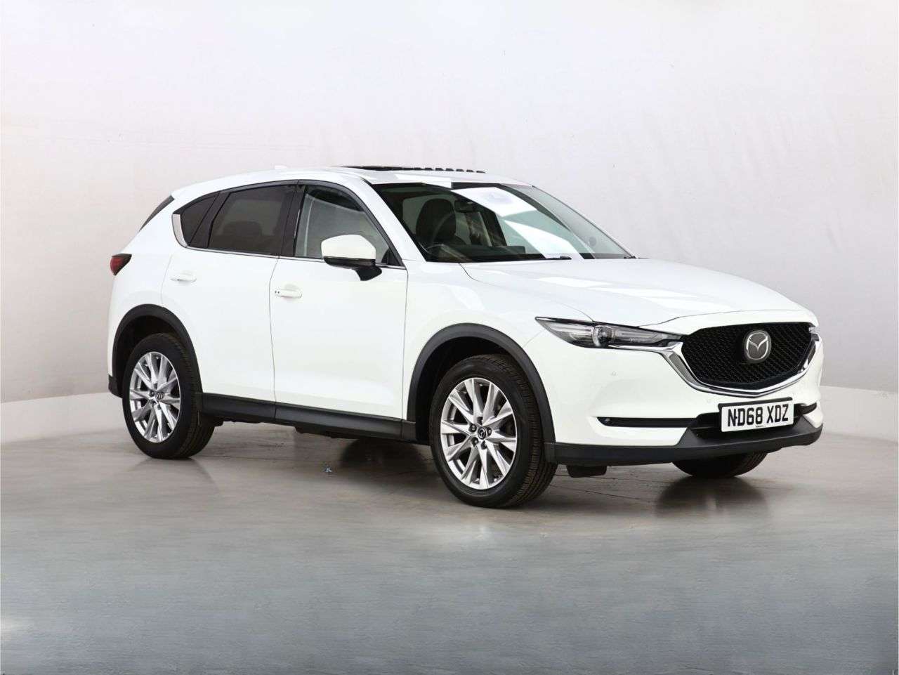 A 2018 MAZDA CX-5 2.0 SKYACTIV-G Sport Nav+ SUV 5dr Petrol Manual Euro 6 (s/s) (165 ps) A 2018 MAZDA CX-5 2.0 SKYACTIV-G Sport Nav+ SUV 5dr Petrol Manual Euro 6 (s/s) (165 ps)