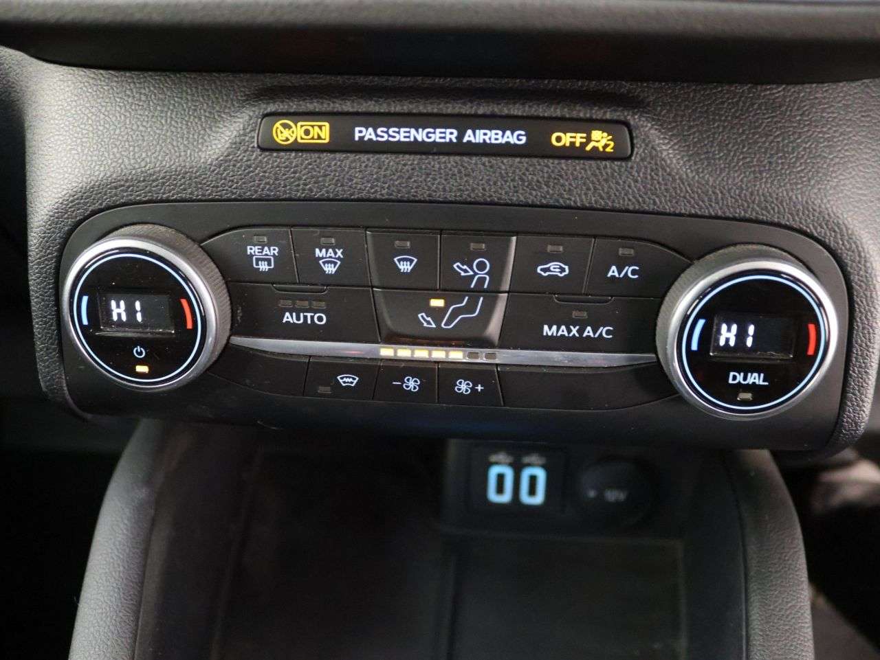 2022 FORD KUGA 2022 FORD KUGA