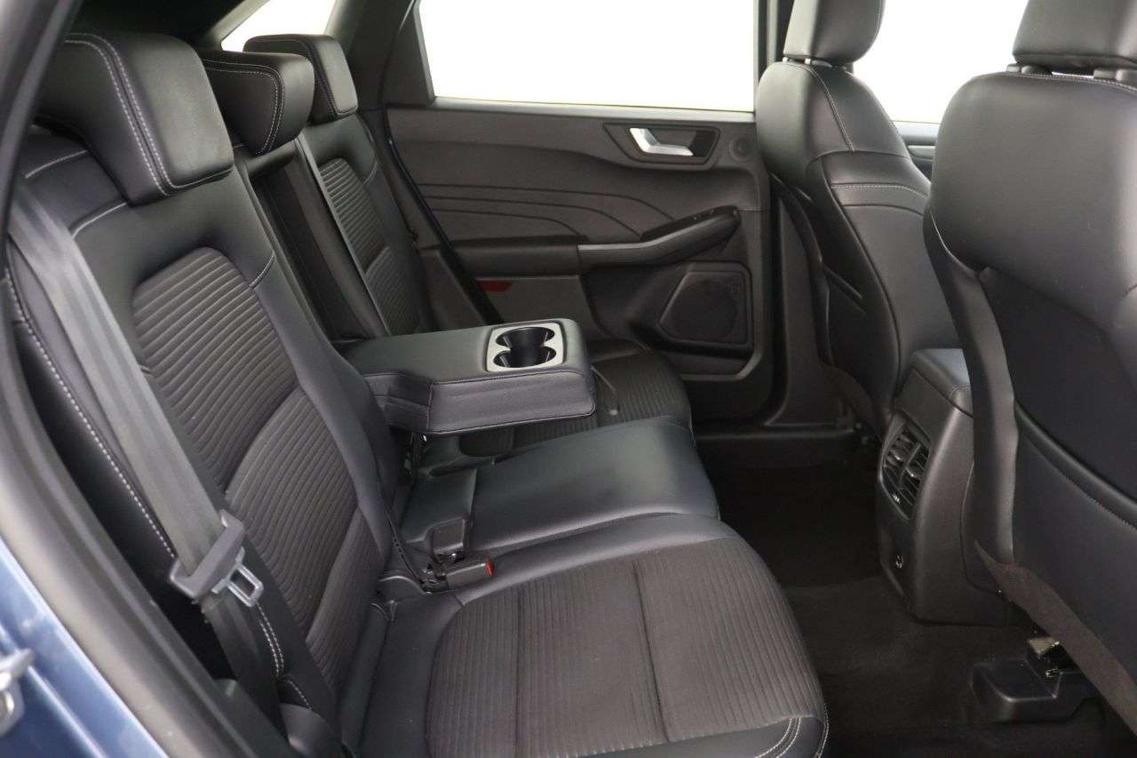 2022 FORD KUGA 2022 FORD KUGA