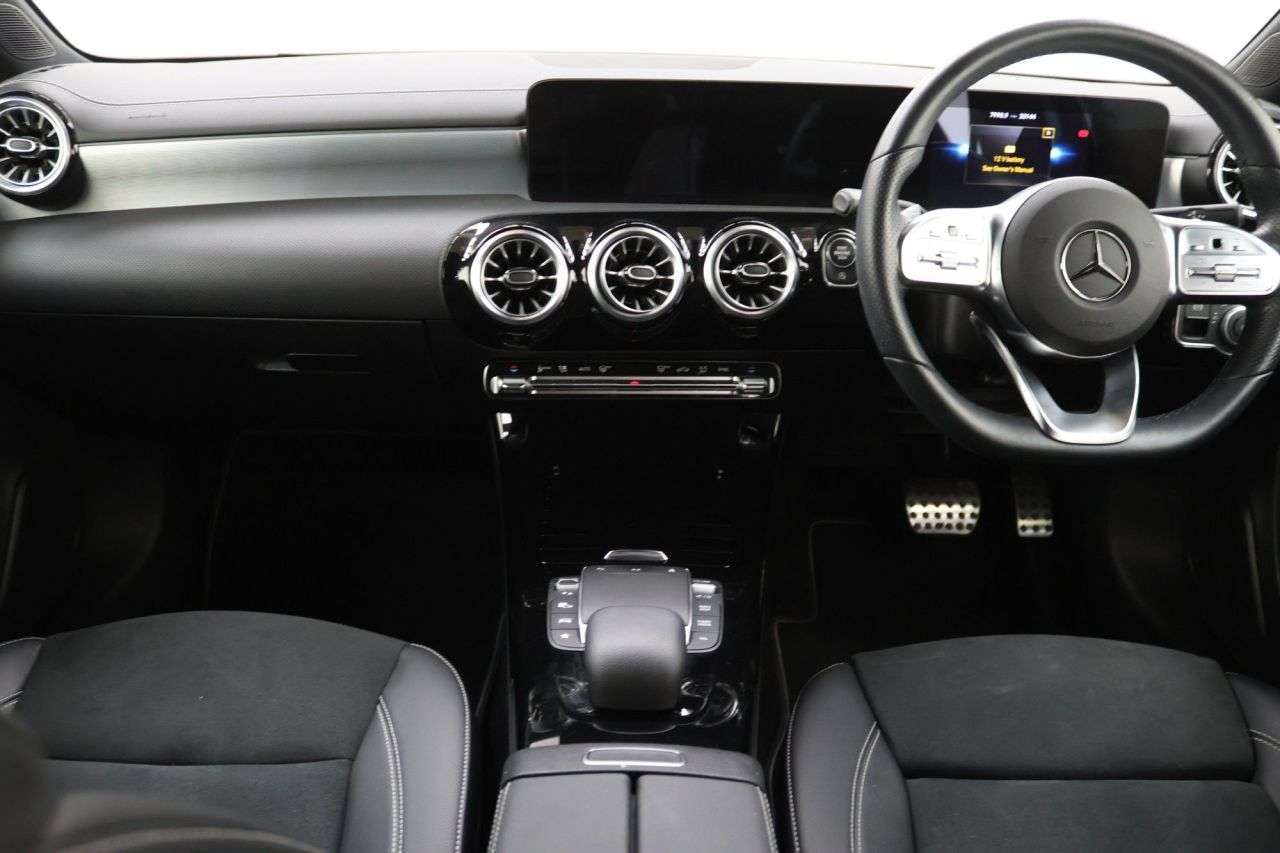 2022 MERCEDES-BENZ A CLASS 2022 MERCEDES-BENZ A CLASS