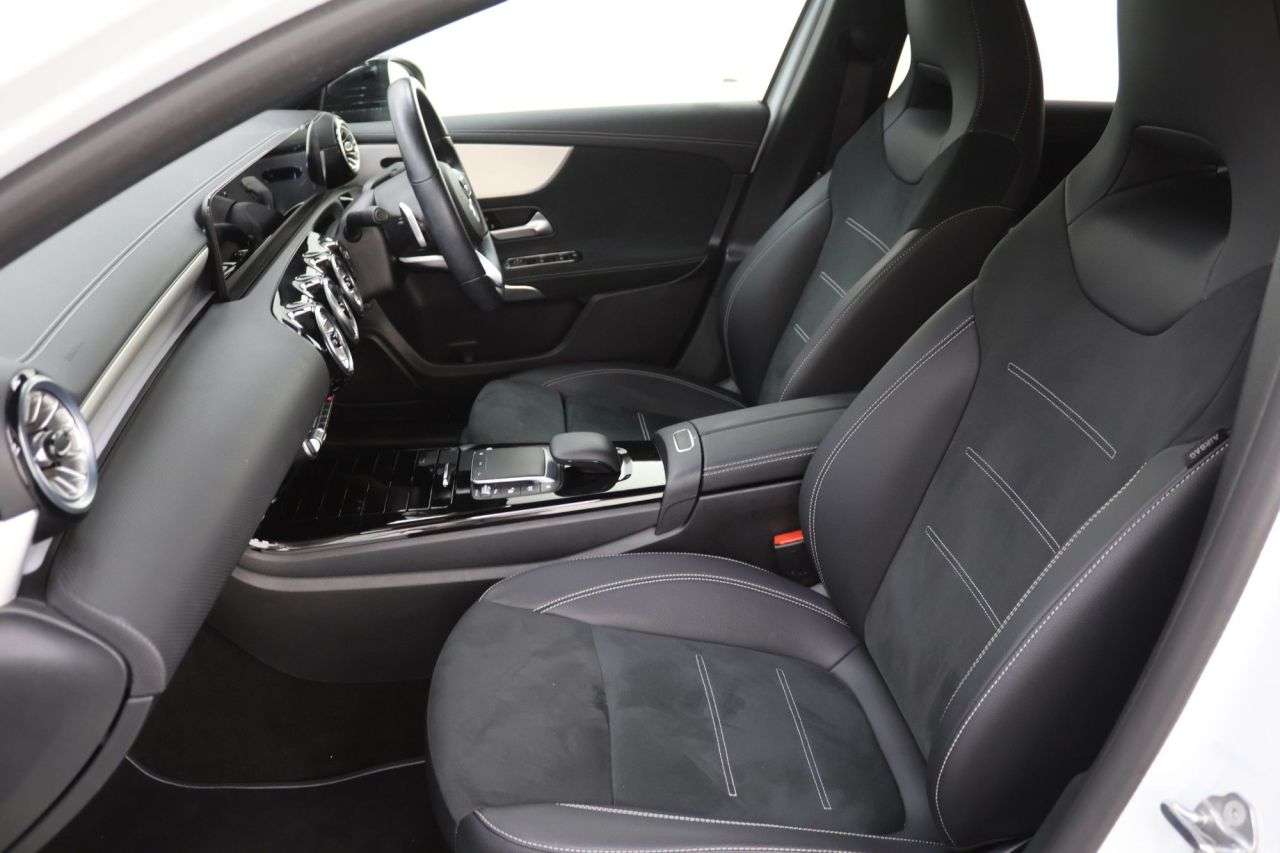 2022 MERCEDES-BENZ A CLASS 2022 MERCEDES-BENZ A CLASS
