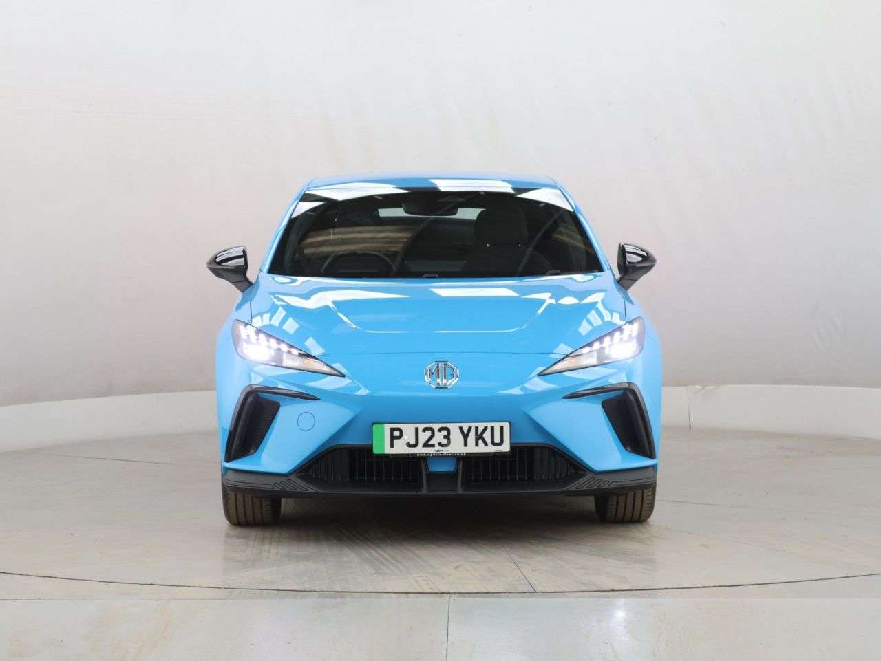 A 2023 MG MG 4 51kWh SE Hatchback 5dr Electric Auto (170 ps) A 2023 MG MG 4 51kWh SE Hatchback 5dr Electric Auto (170 ps)