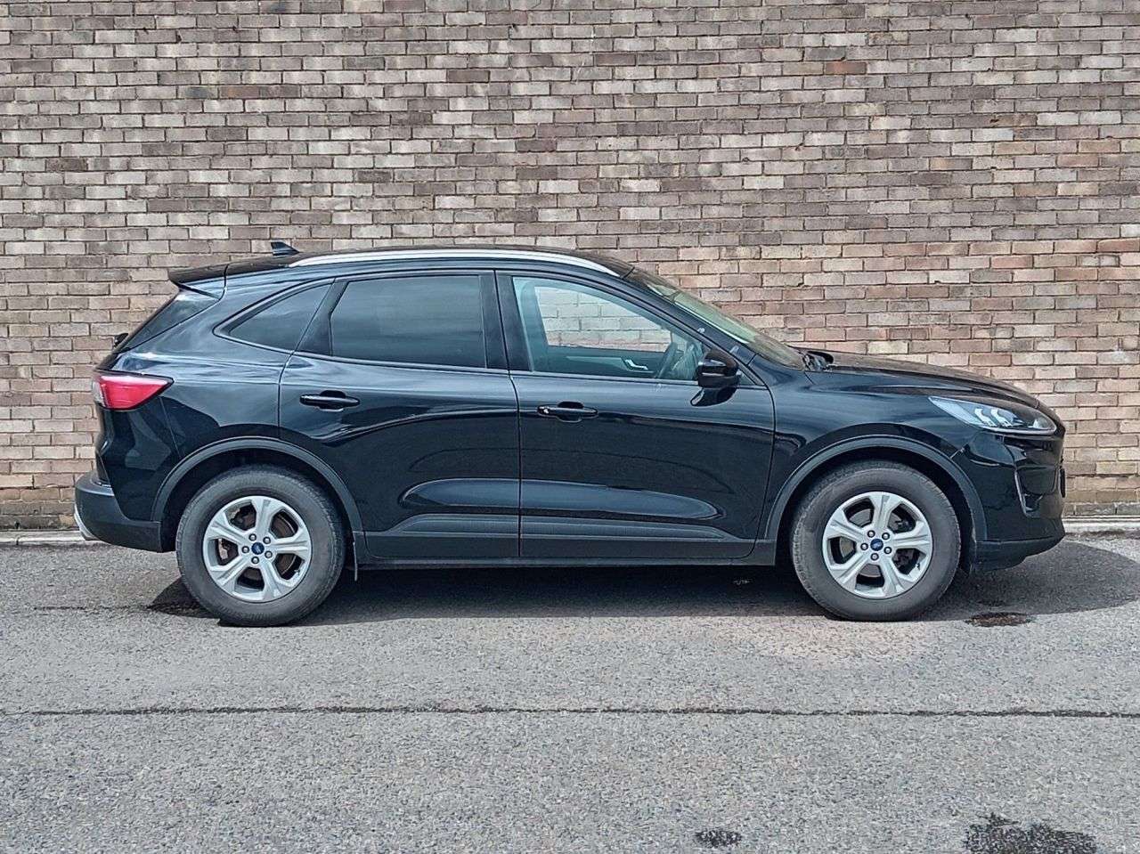 A 2023 FORD KUGA 1.5T EcoBoost Zetec SUV 5dr Petrol Manual Euro 6 (s/s) (150 ps) A 2023 FORD KUGA 1.5T EcoBoost Zetec SUV 5dr Petrol Manual Euro 6 (s/s) (150 ps)