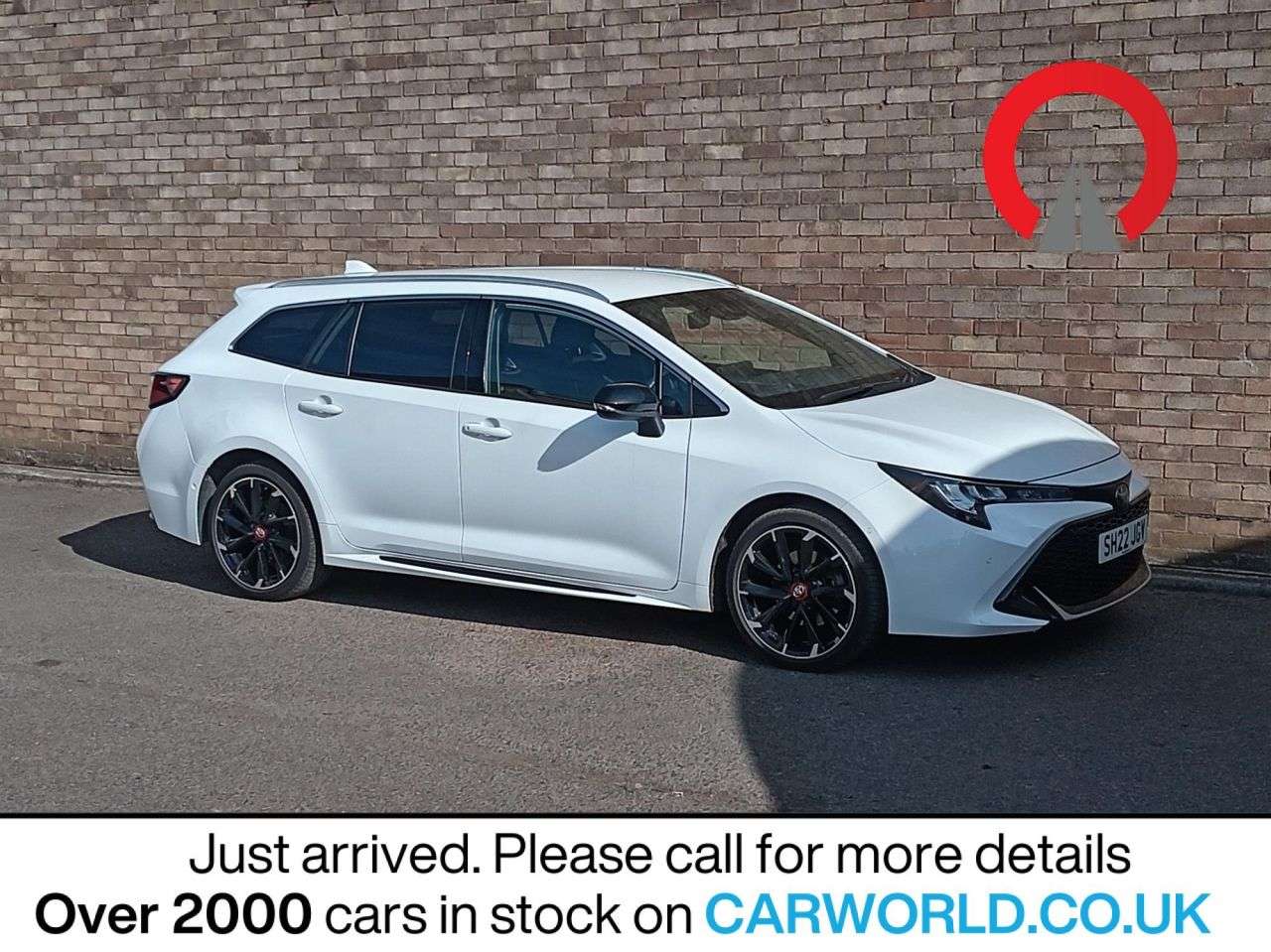A 2022 TOYOTA COROLLA 2.0 VVT-h GPF GR SPORT Touring Sports 5dr Petrol Hybrid CVT Euro 6 (s/s) (1 A 2022 TOYOTA COROLLA 2.0 VVT-h GPF GR SPORT Touring Sports 5dr Petrol Hybrid CVT Euro 6 (s/s) (1