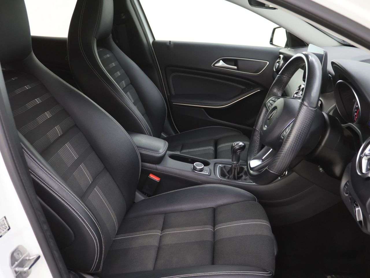 2019 MERCEDES GLA-CLASS 2019 MERCEDES GLA-CLASS