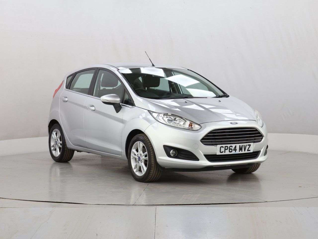 A 2015 FORD FIESTA 1.25 Zetec Hatchback 5dr Petrol Manual Euro 5 (82 ps) A 2015 FORD FIESTA 1.25 Zetec Hatchback 5dr Petrol Manual Euro 5 (82 ps)