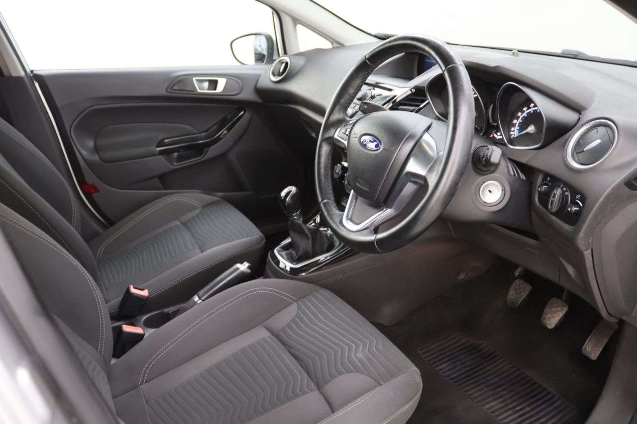 2015 FORD FIESTA 2015 FORD FIESTA