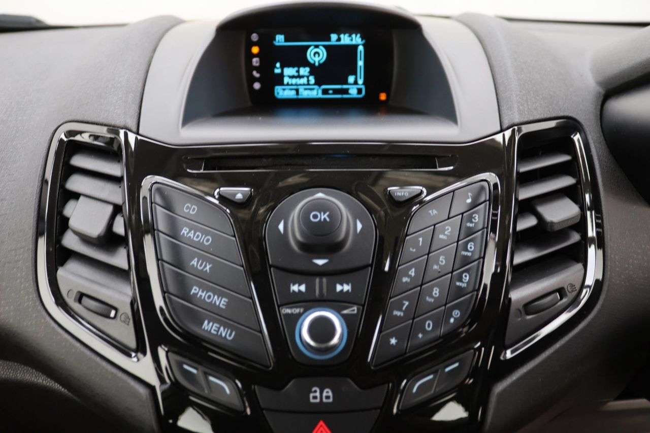 2015 FORD FIESTA 2015 FORD FIESTA