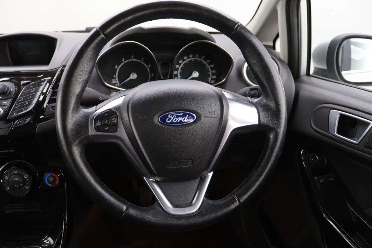 2015 FORD FIESTA 2015 FORD FIESTA