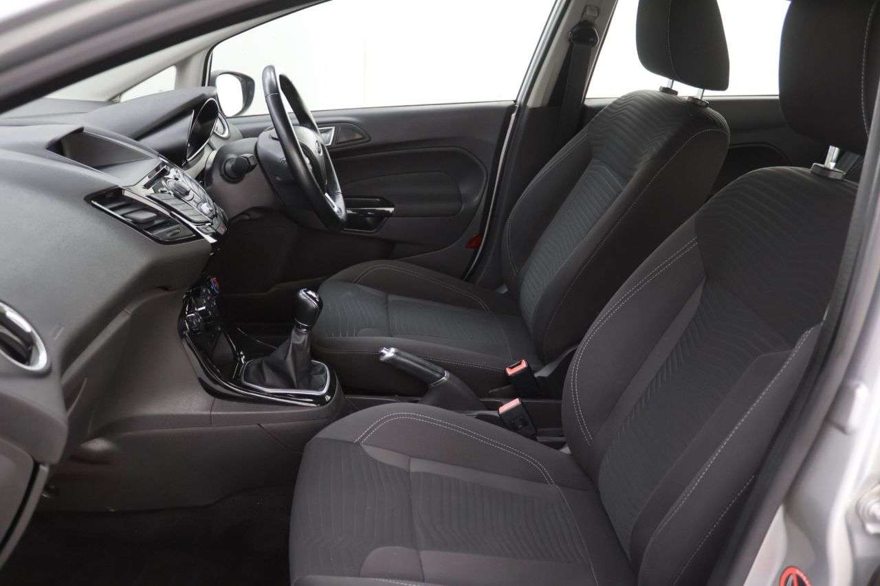 2015 FORD FIESTA 2015 FORD FIESTA