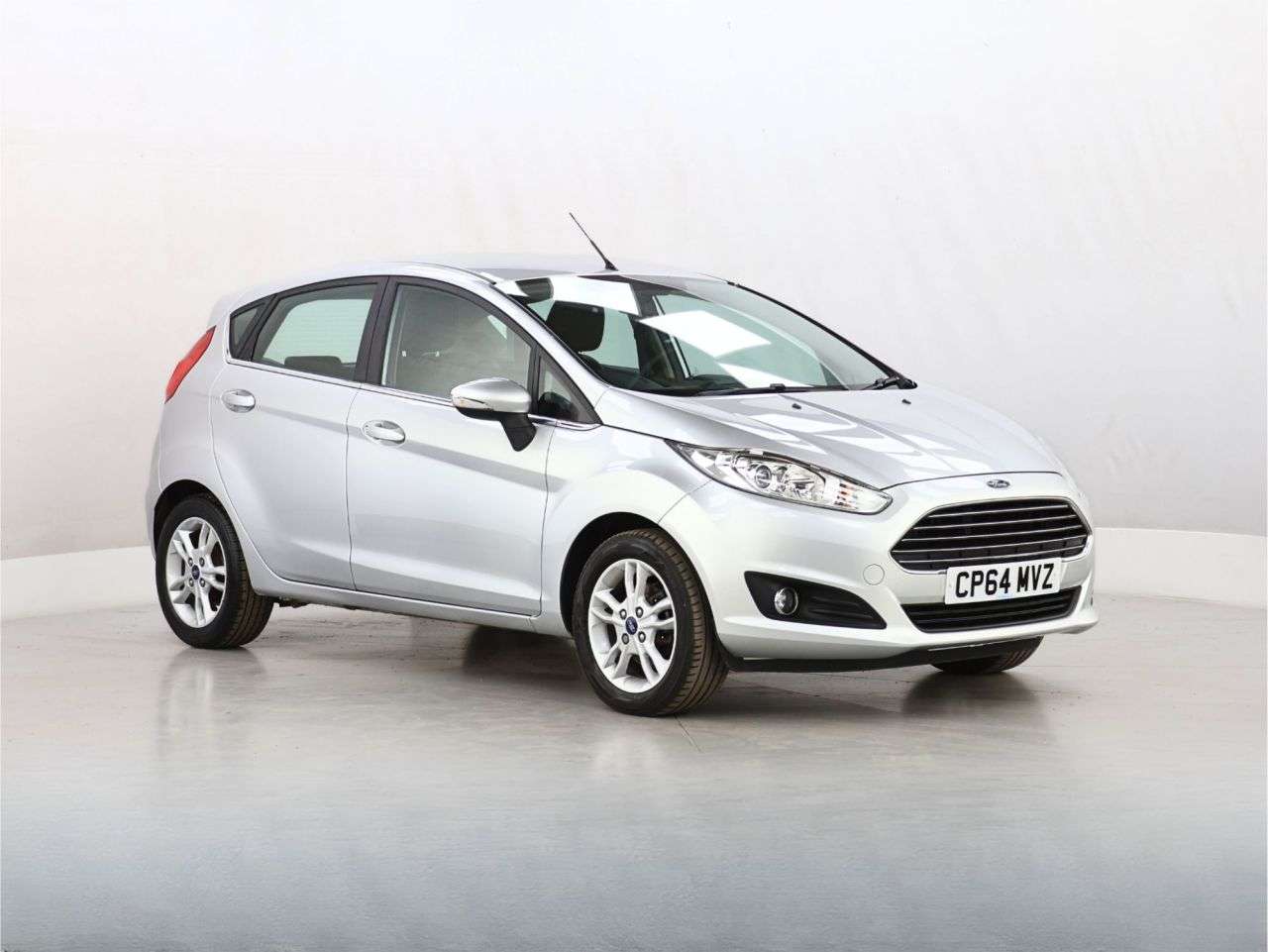 A 2015 FORD FIESTA 1.25 Zetec Hatchback 5dr Petrol Manual Euro 5 (82 ps) A 2015 FORD FIESTA 1.25 Zetec Hatchback 5dr Petrol Manual Euro 5 (82 ps)