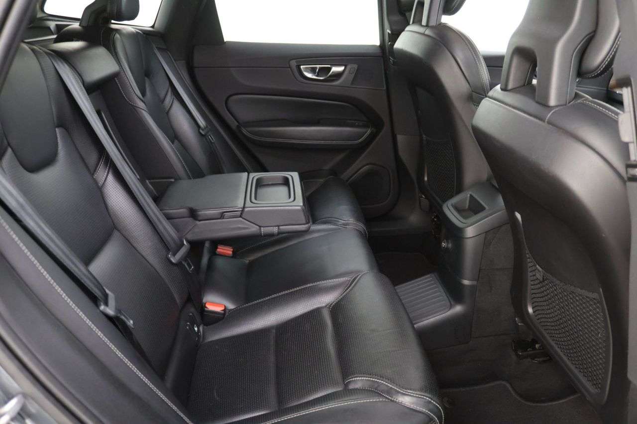 2018 VOLVO XC60 2018 VOLVO XC60