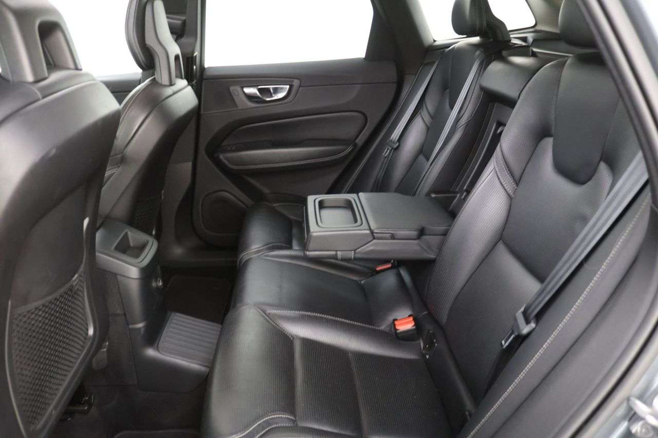 2018 VOLVO XC60 2018 VOLVO XC60