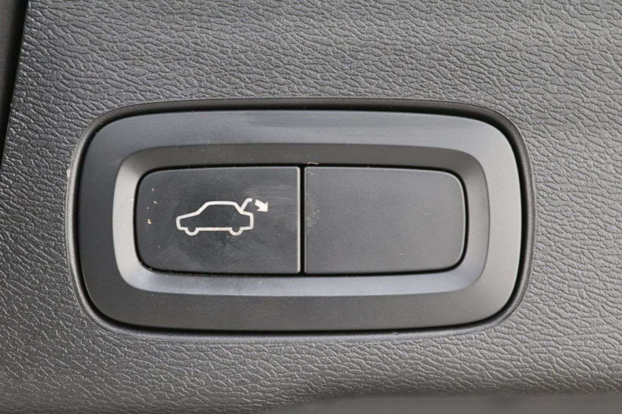 2018 VOLVO XC60 2018 VOLVO XC60