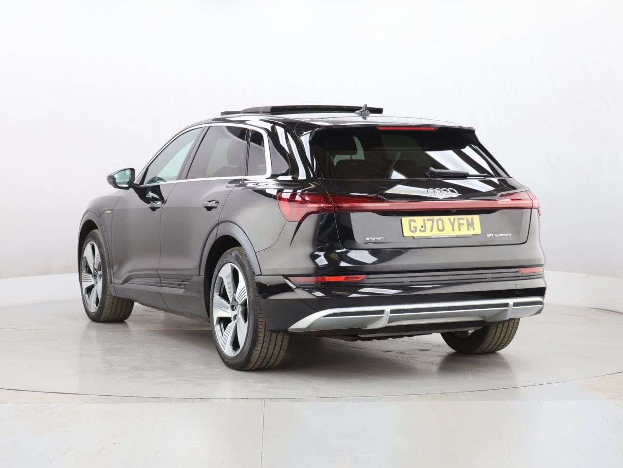 2020 AUDI E-TRON 2020 AUDI E-TRON