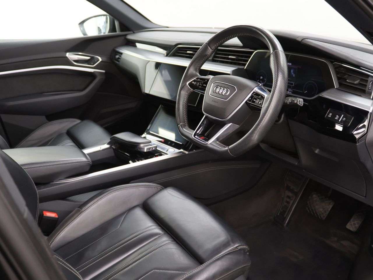 2020 AUDI E-TRON 2020 AUDI E-TRON