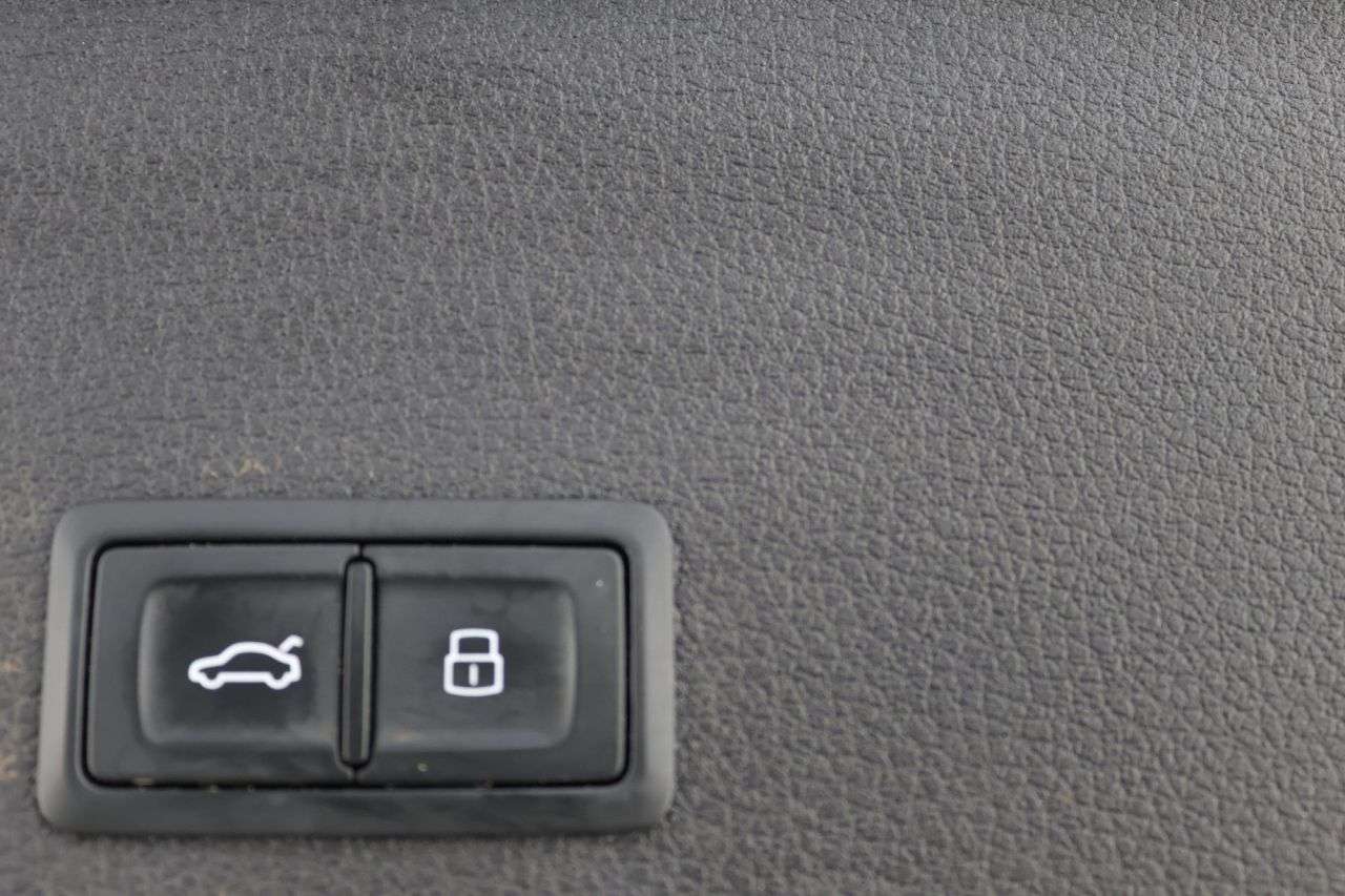 2020 AUDI E-TRON 2020 AUDI E-TRON
