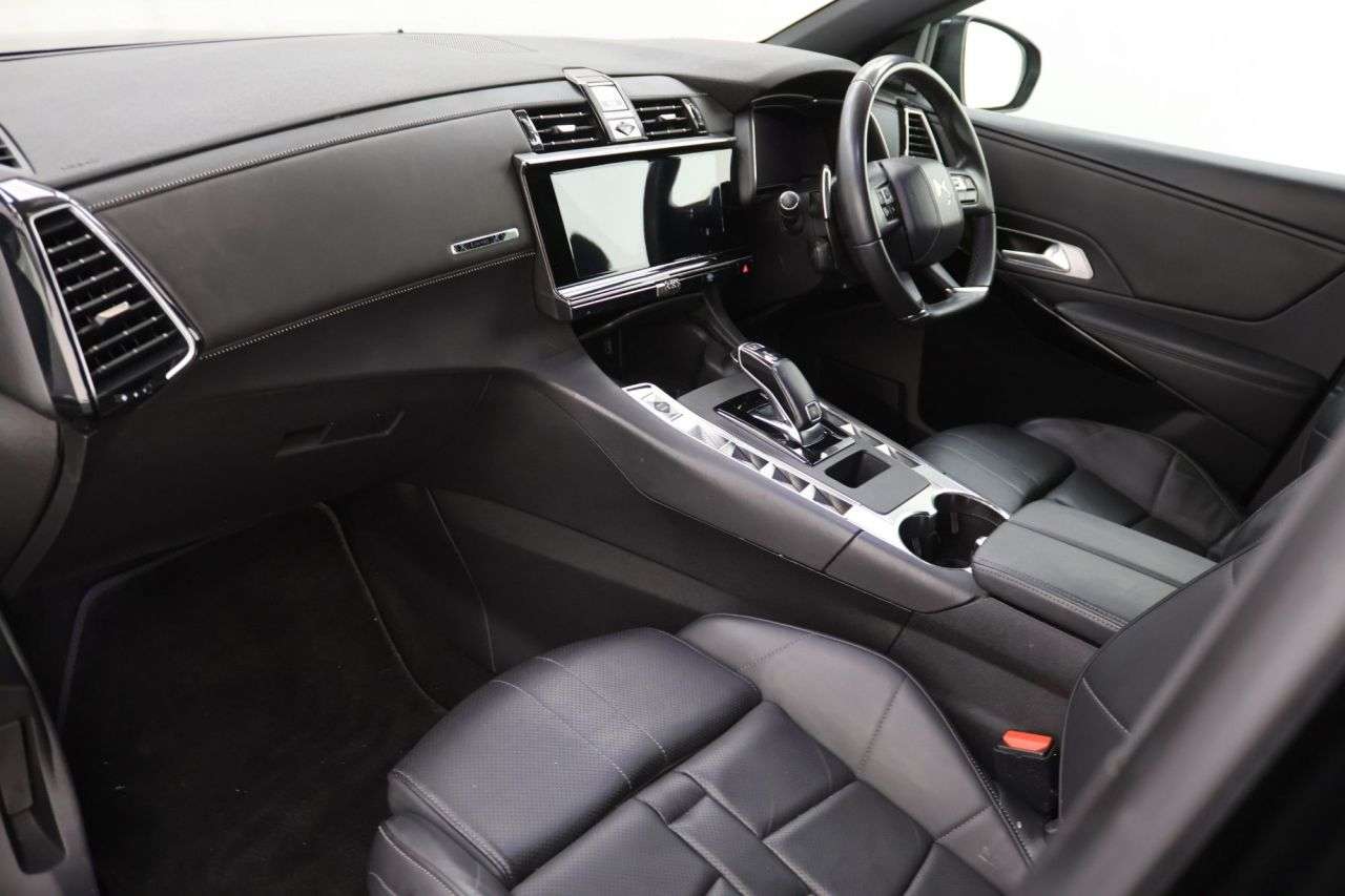 2021 DS AUTOMOBILES DS 7 2021 DS AUTOMOBILES DS 7