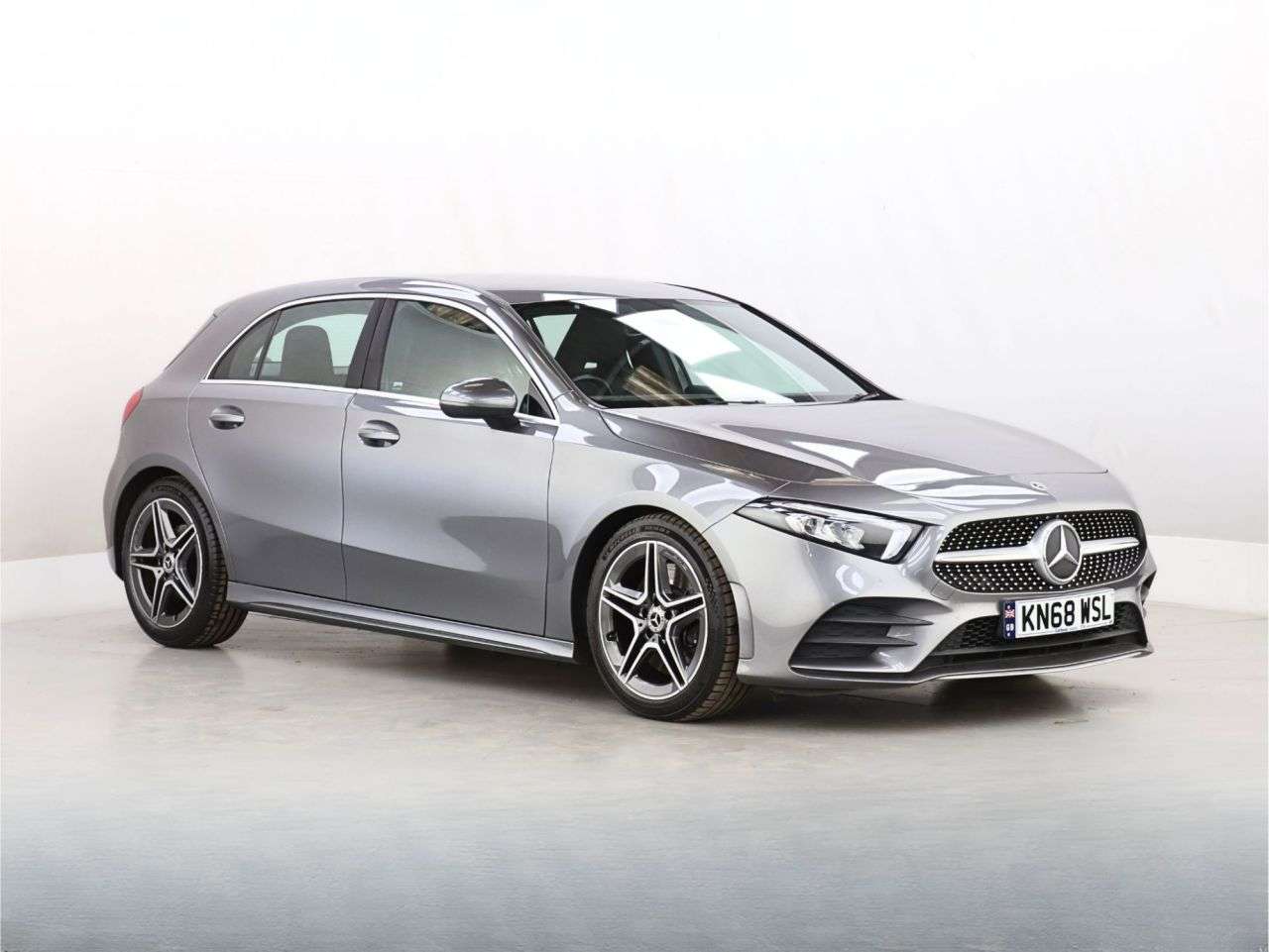 A 2018 MERCEDES-BENZ A CLASS 2.0 A250 AMG Line Hatchback 5dr Petrol 7G-DCT Euro 6 (s/s) (224 ps) A 2018 MERCEDES-BENZ A CLASS 2.0 A250 AMG Line Hatchback 5dr Petrol 7G-DCT Euro 6 (s/s) (224 ps)