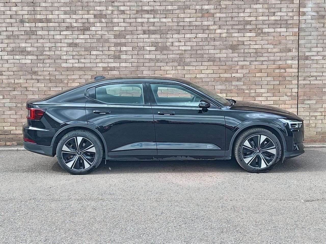 A 2023 POLESTAR POLESTAR 2 Single Motor 78kWh Long Range Fastback 5dr Electric Auto FWD (231 ps) A 2023 POLESTAR POLESTAR 2 Single Motor 78kWh Long Range Fastback 5dr Electric Auto FWD (231 ps)