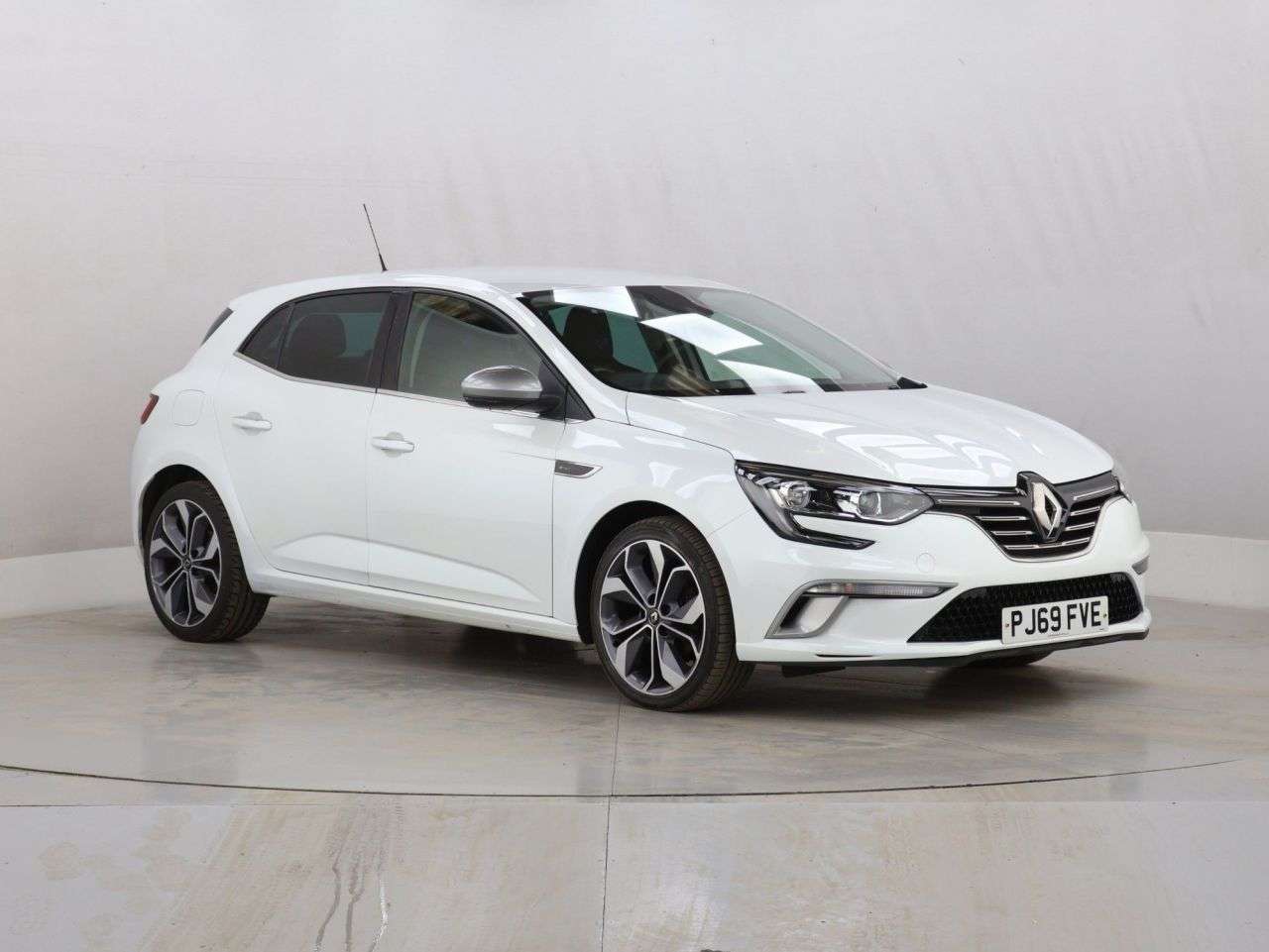 A 2019 RENAULT MEGANE 1.3 TCe GT Line Hatchback 5dr Petrol Manual Euro 6 (s/s) (140 ps) A 2019 RENAULT MEGANE 1.3 TCe GT Line Hatchback 5dr Petrol Manual Euro 6 (s/s) (140 ps)