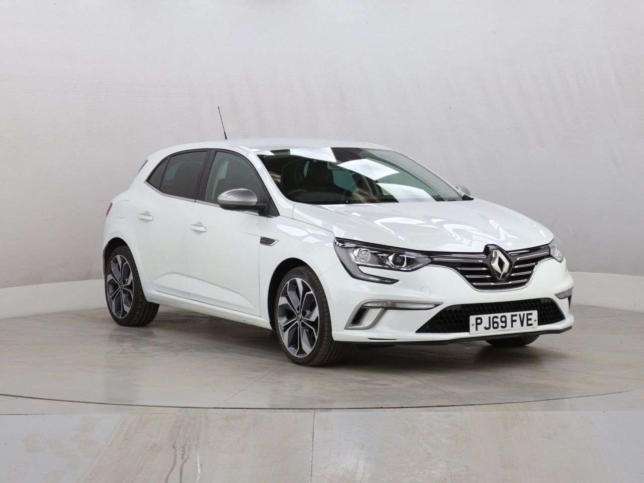 A 2019 RENAULT MEGANE 1.3 TCe GT Line Hatchback 5dr Petrol Manual Euro 6 (s/s) (140 ps) A 2019 RENAULT MEGANE 1.3 TCe GT Line Hatchback 5dr Petrol Manual Euro 6 (s/s) (140 ps)