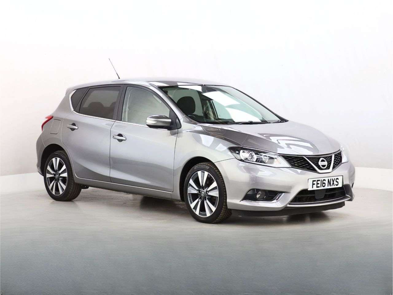 A 2016 NISSAN PULSAR 1.6 DIG-T n-tec Hatchback 5dr Petrol Manual Euro 6 (s/s) (190 ps) A 2016 NISSAN PULSAR 1.6 DIG-T n-tec Hatchback 5dr Petrol Manual Euro 6 (s/s) (190 ps)