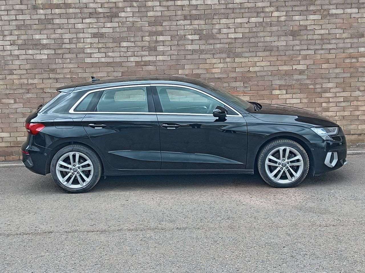 A 2020 AUDI A3 1.5 TFSI 35 Sport Sportback 5dr Petrol Manual Euro 6 (s/s) (150 ps) A 2020 AUDI A3 1.5 TFSI 35 Sport Sportback 5dr Petrol Manual Euro 6 (s/s) (150 ps)