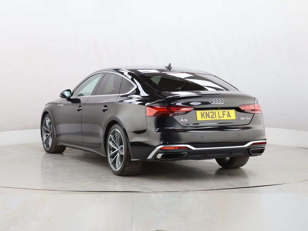 2021 AUDI A5 2021 AUDI A5