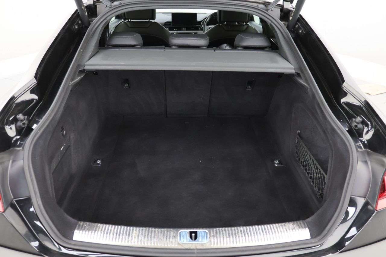 2021 AUDI A5 2021 AUDI A5