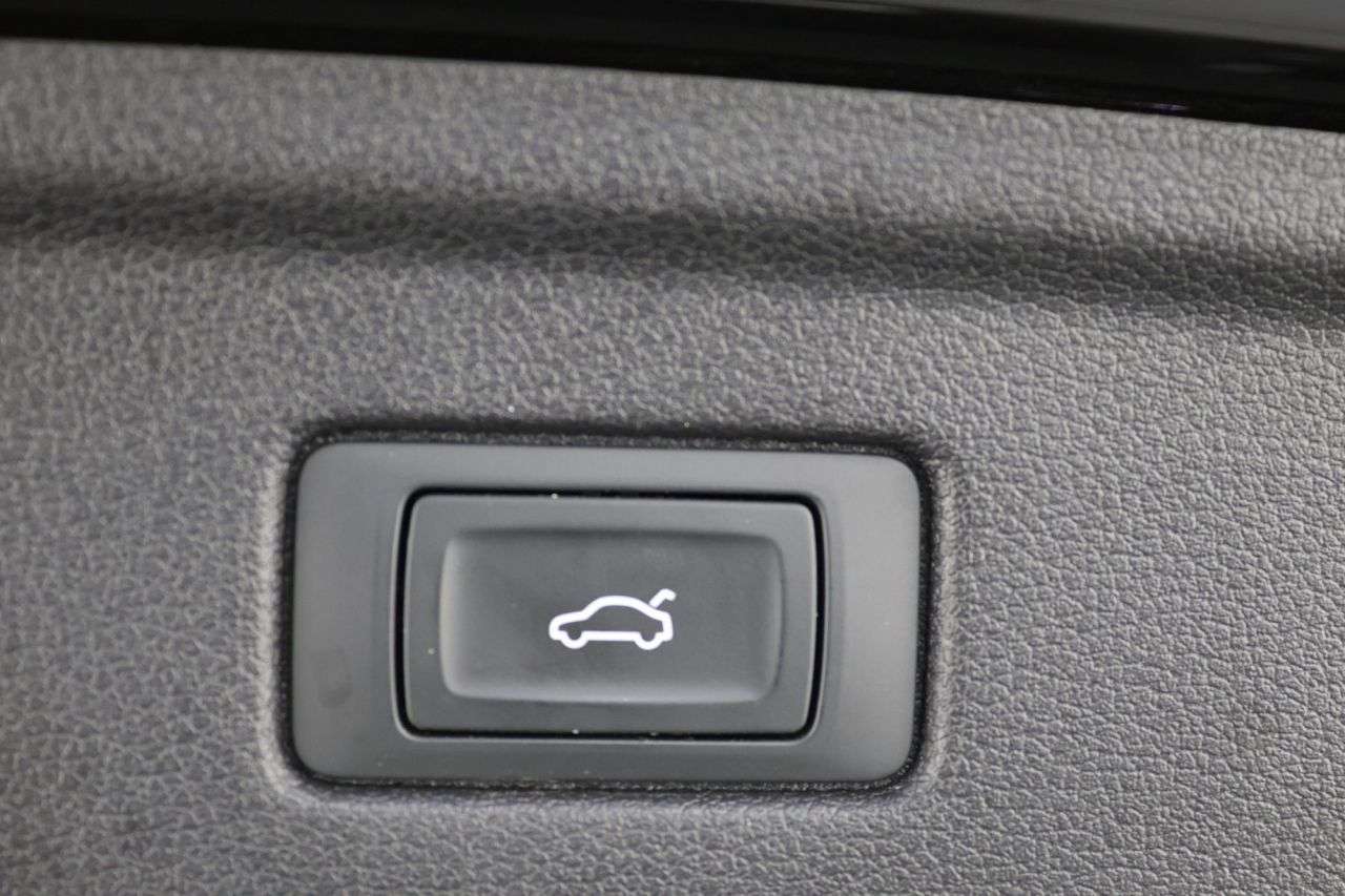 2021 AUDI A5 2021 AUDI A5