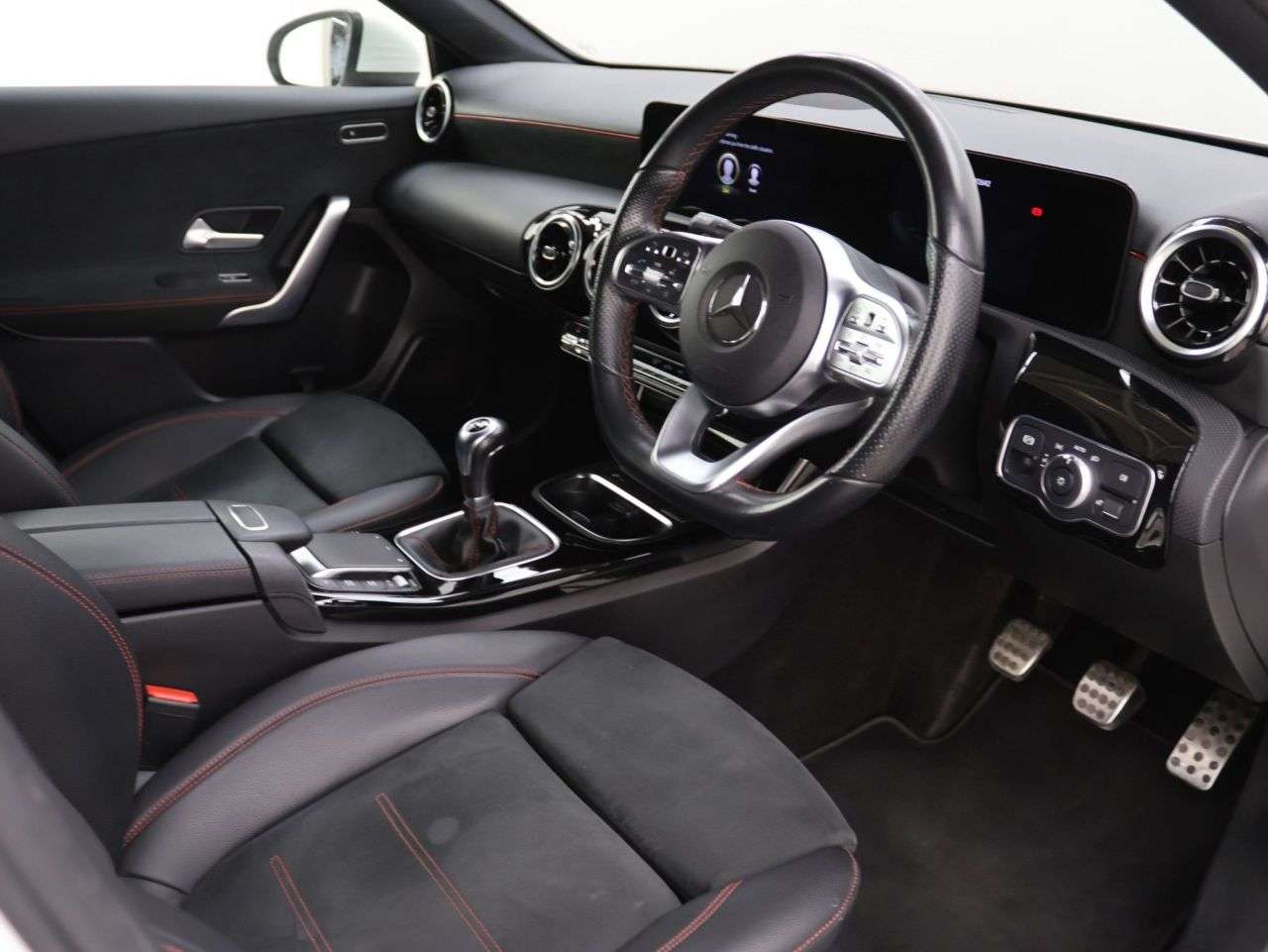 2021 MERCEDES-BENZ A CLASS 2021 MERCEDES-BENZ A CLASS