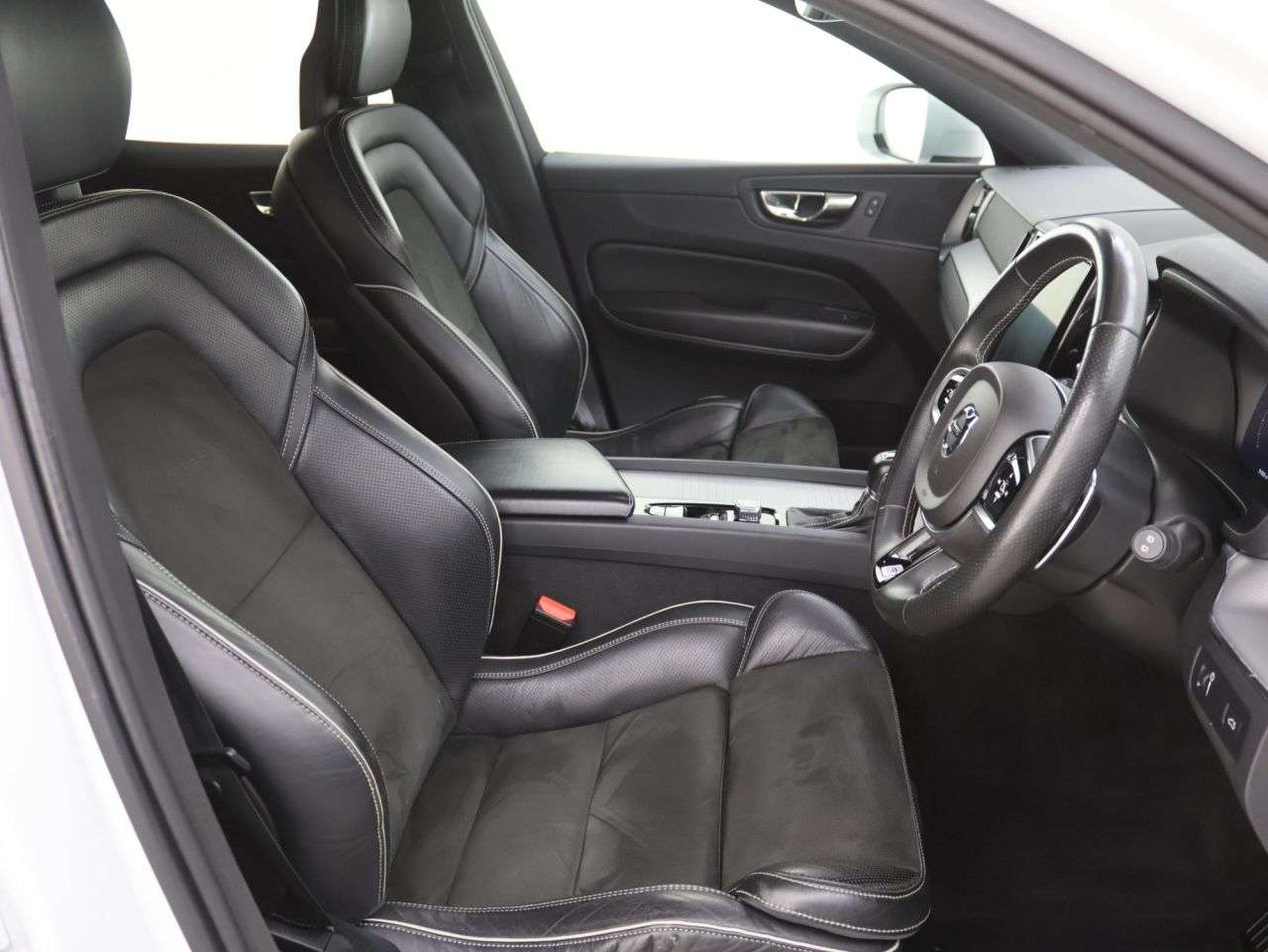2018 VOLVO XC60 2018 VOLVO XC60