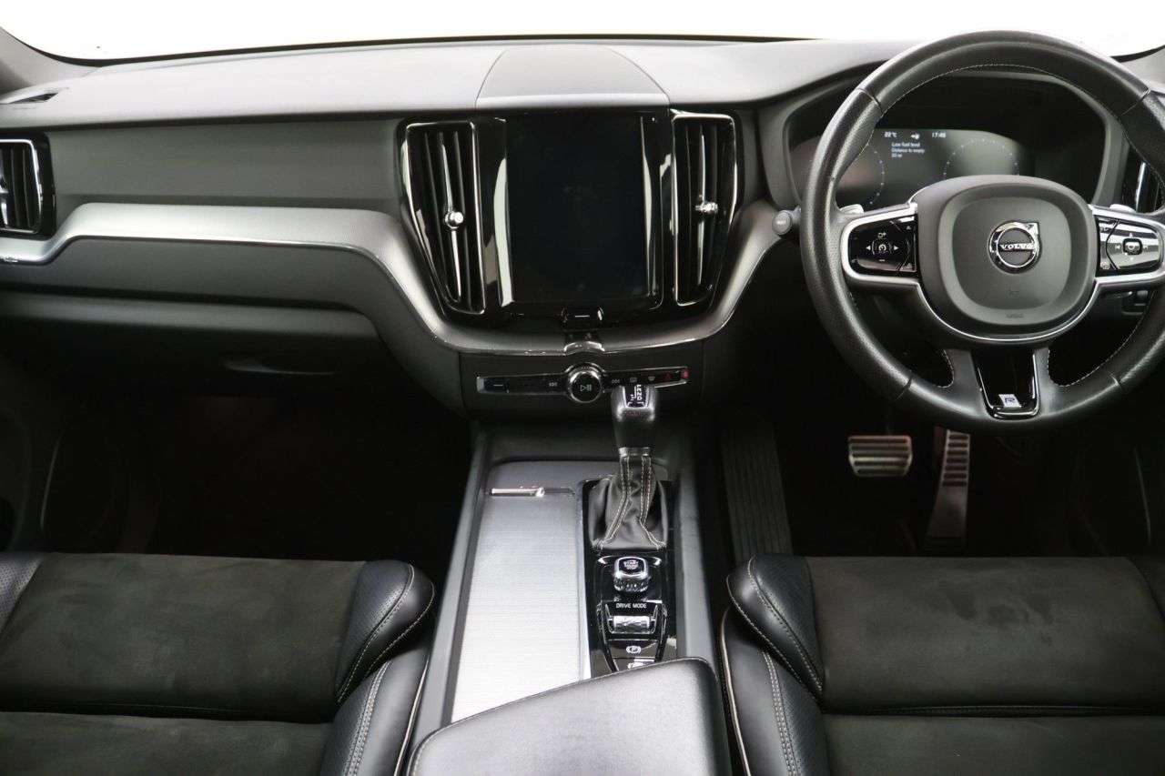 2018 VOLVO XC60 2018 VOLVO XC60