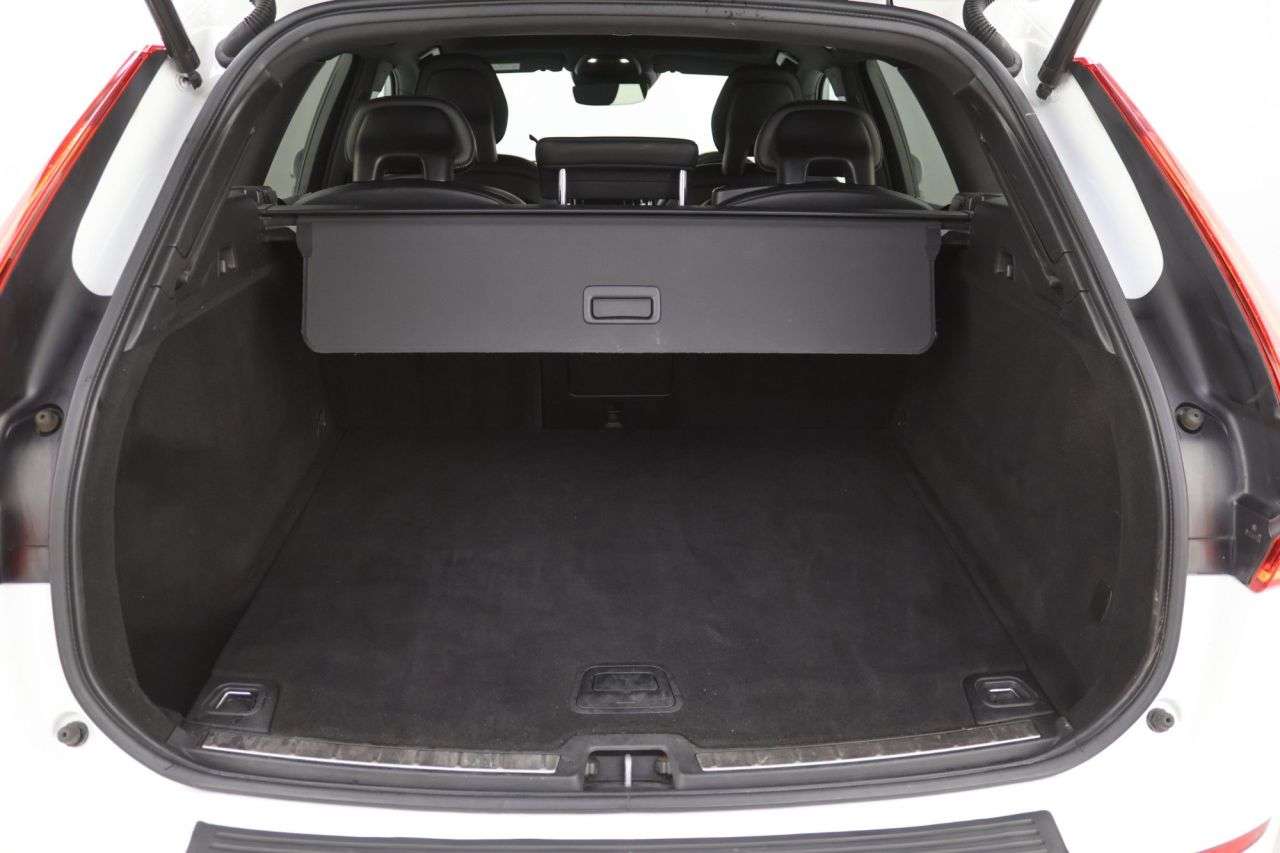 2018 VOLVO XC60 2018 VOLVO XC60