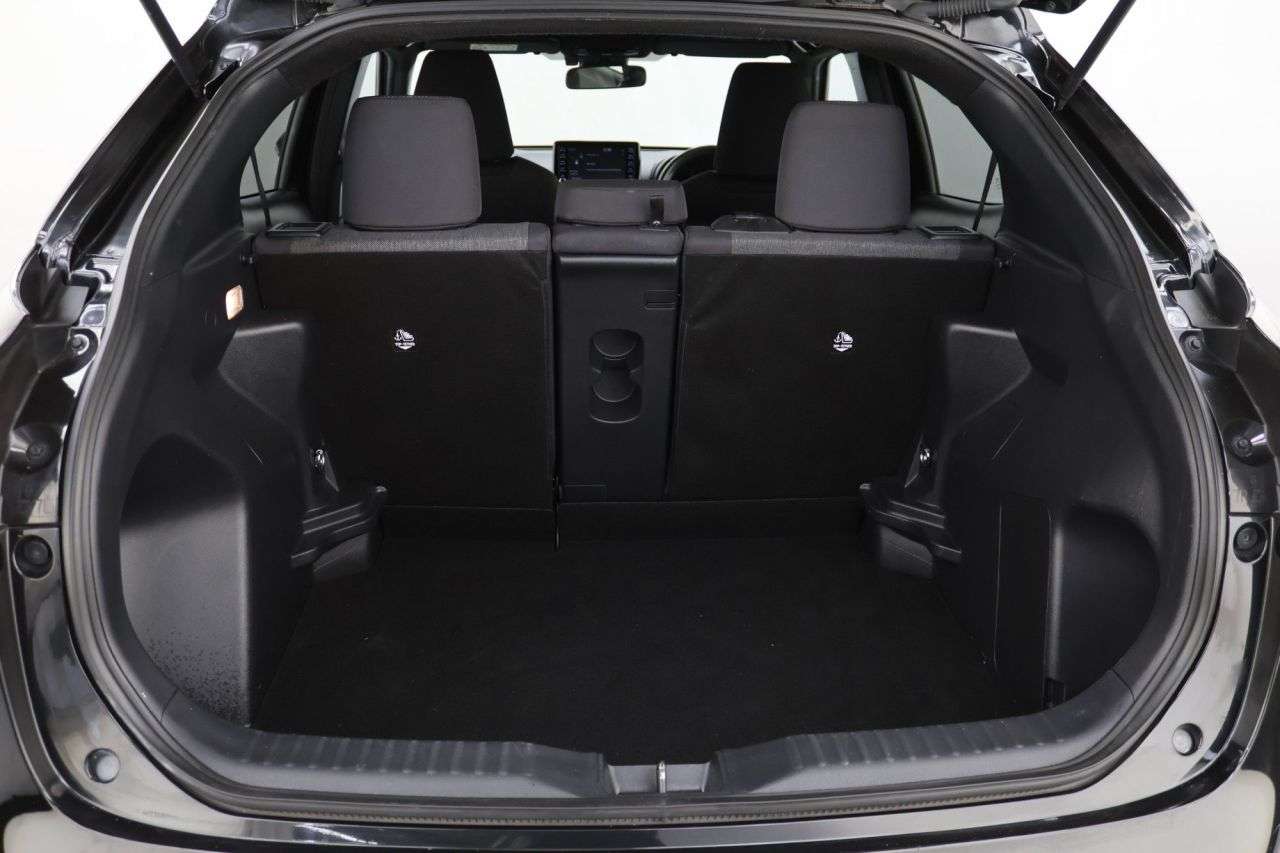 2023 TOYOTA YARIS CROSS 2023 TOYOTA YARIS CROSS