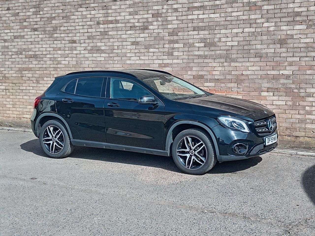 A 2019 MERCEDES-BENZ GLA CLASS 1.6 GLA180 Urban Edition SUV 5dr Petrol Manual Euro 6 (s/s) (122 ps) A 2019 MERCEDES-BENZ GLA CLASS 1.6 GLA180 Urban Edition SUV 5dr Petrol Manual Euro 6 (s/s) (122 ps)