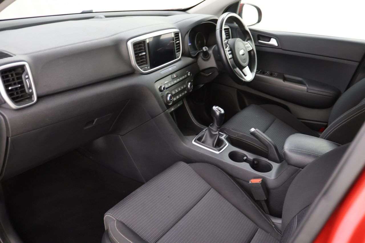 2021 KIA SPORTAGE 2021 KIA SPORTAGE