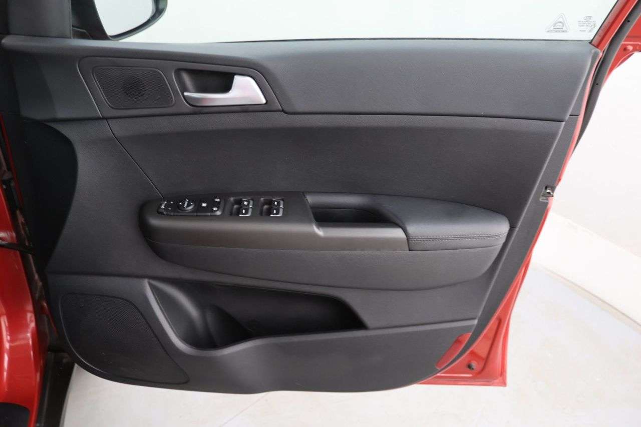 2021 KIA SPORTAGE 2021 KIA SPORTAGE