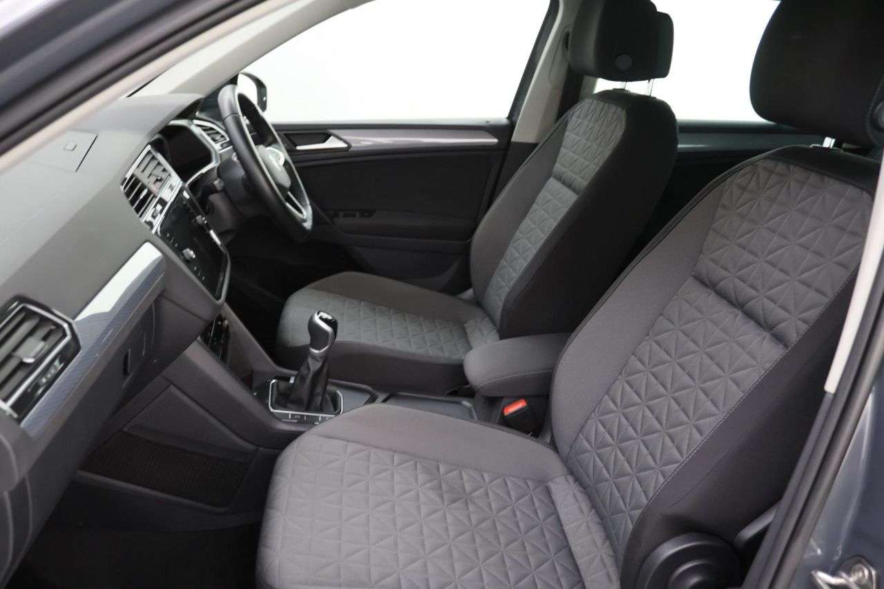2022 VOLKSWAGEN TIGUAN 2022 VOLKSWAGEN TIGUAN