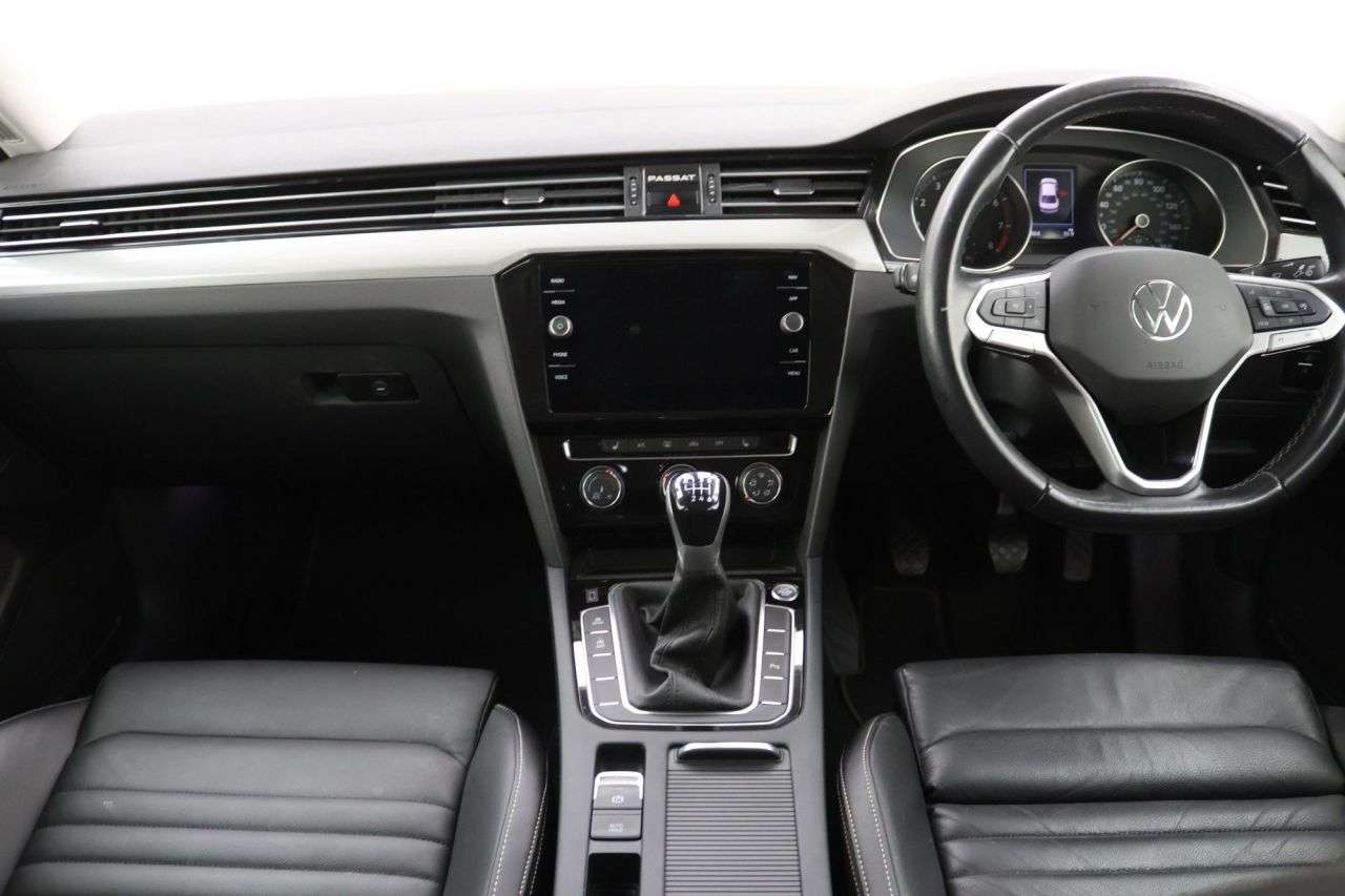 2021 VOLKSWAGEN PASSAT 2021 VOLKSWAGEN PASSAT