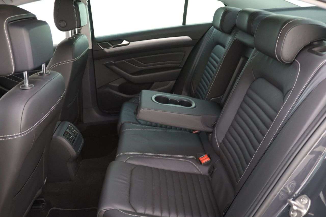 2021 VOLKSWAGEN PASSAT 2021 VOLKSWAGEN PASSAT