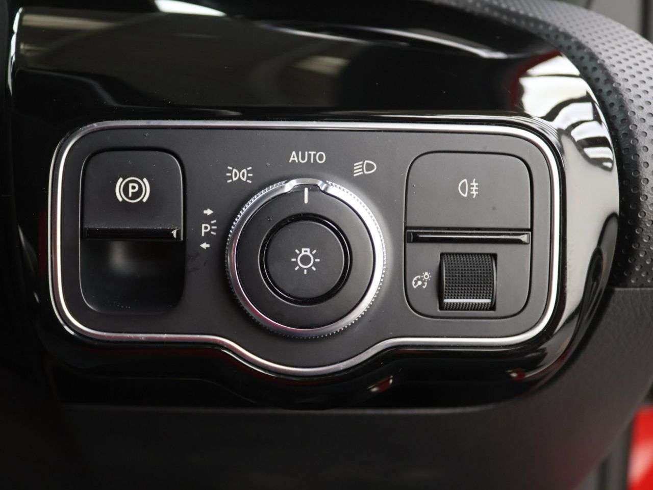 2019 MERCEDES-BENZ A CLASS 2019 MERCEDES-BENZ A CLASS