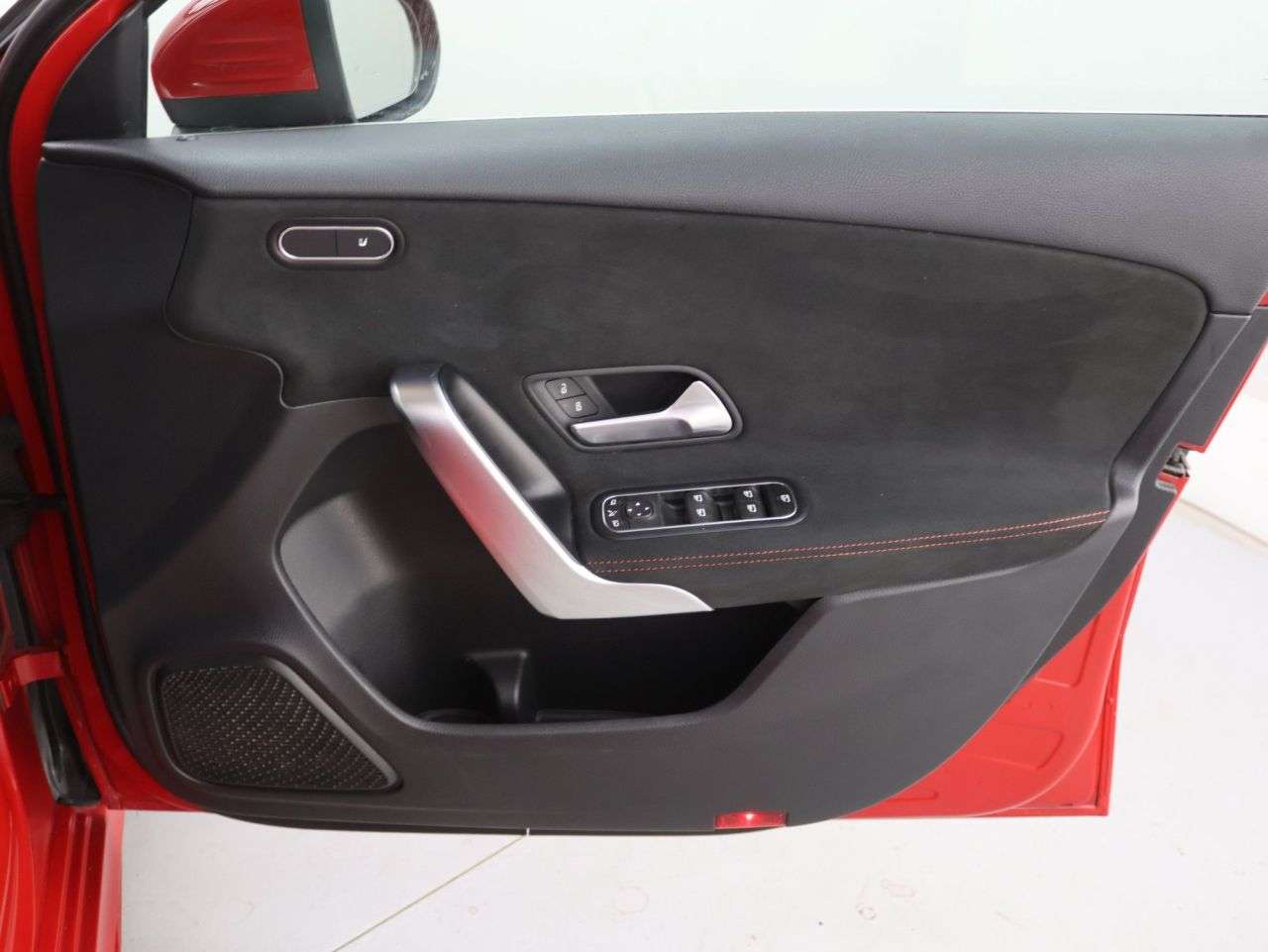 2019 MERCEDES-BENZ A CLASS 2019 MERCEDES-BENZ A CLASS