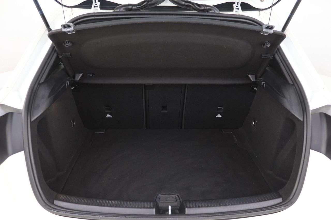 2018 MERCEDES-BENZ A CLASS 2018 MERCEDES-BENZ A CLASS