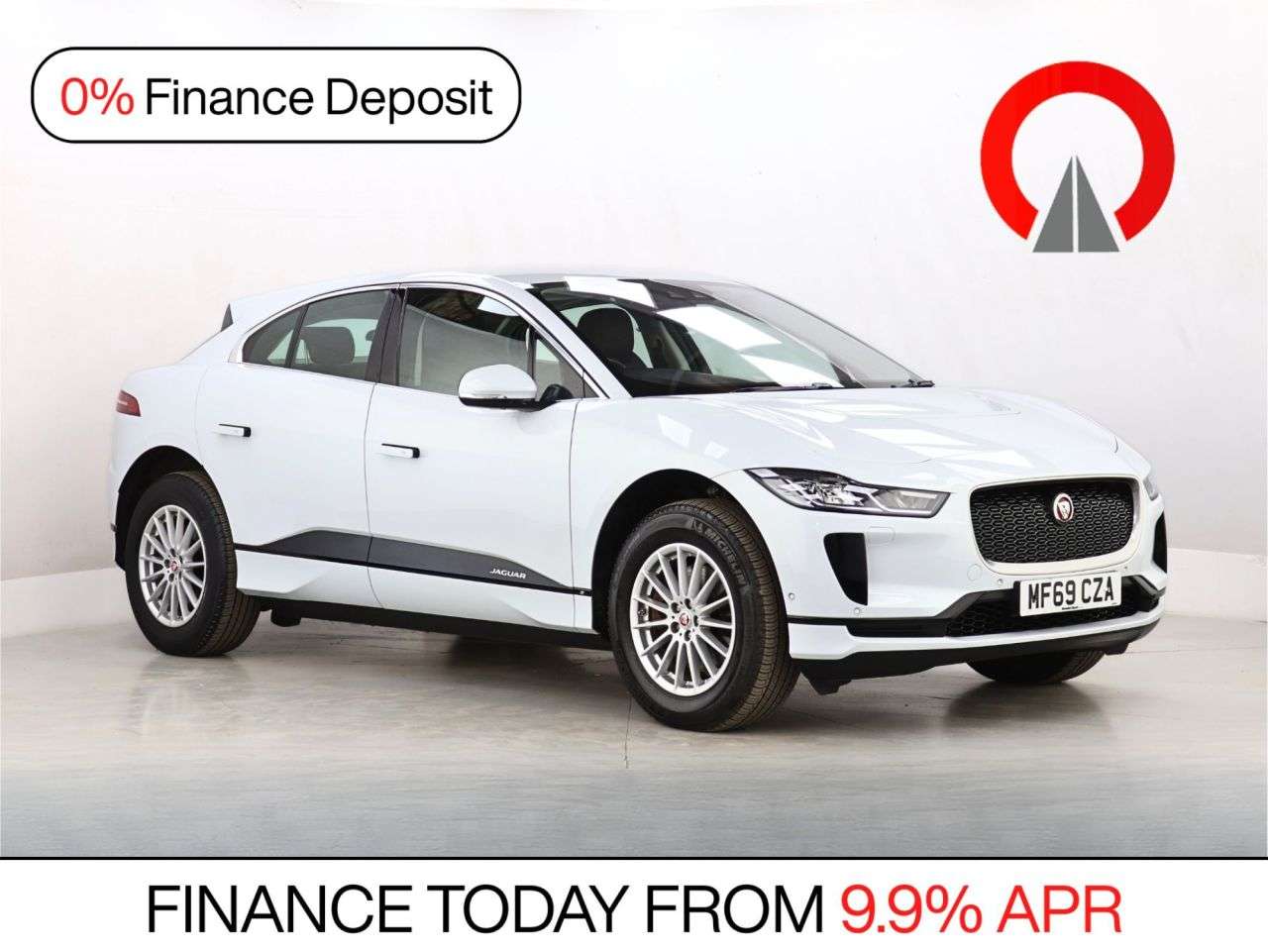 A 2019 JAGUAR I-PACE 400 90kWh S SUV 5dr Electric Auto 4WD (400 ps) A 2019 JAGUAR I-PACE 400 90kWh S SUV 5dr Electric Auto 4WD (400 ps)