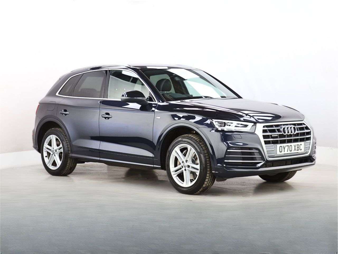 A 2020 AUDI Q5 2.0 TFSIe 50 S line SUV 5dr Petrol Plug-in Hybrid S Tronic quattro Euro 6 ( A 2020 AUDI Q5 2.0 TFSIe 50 S line SUV 5dr Petrol Plug-in Hybrid S Tronic quattro Euro 6 (