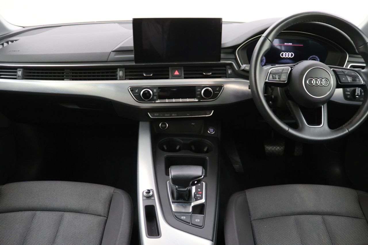 2023 AUDI A4 2023 AUDI A4