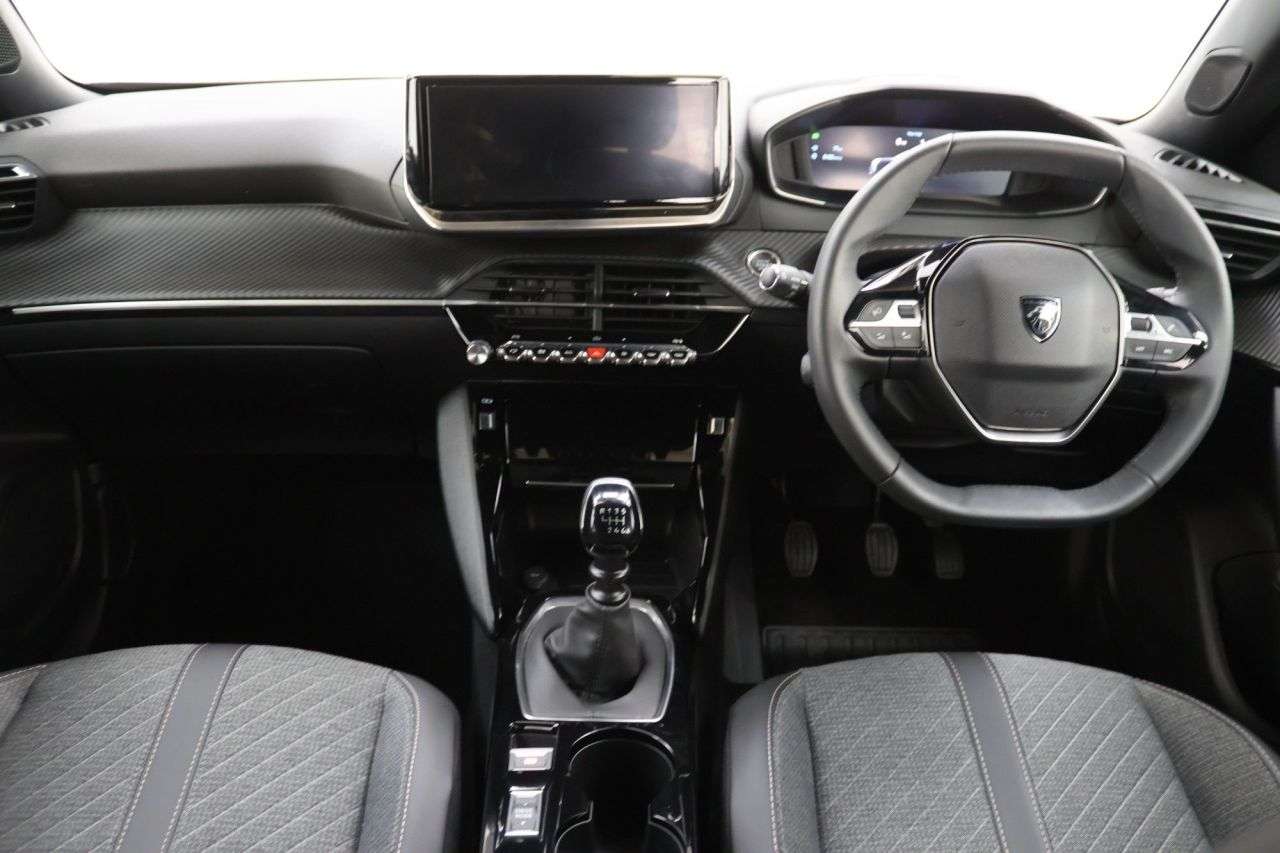 2024 PEUGEOT 2008 2024 PEUGEOT 2008