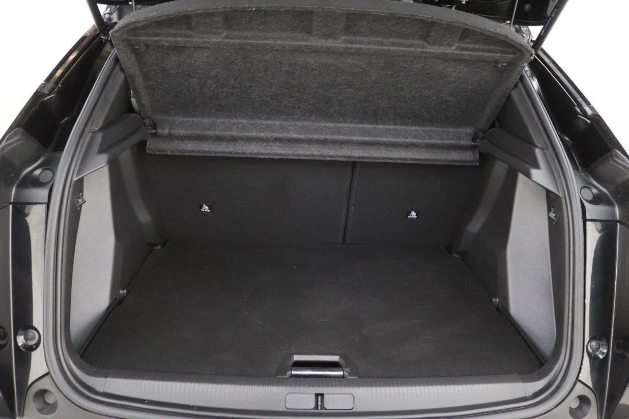 2024 PEUGEOT 2008 2024 PEUGEOT 2008